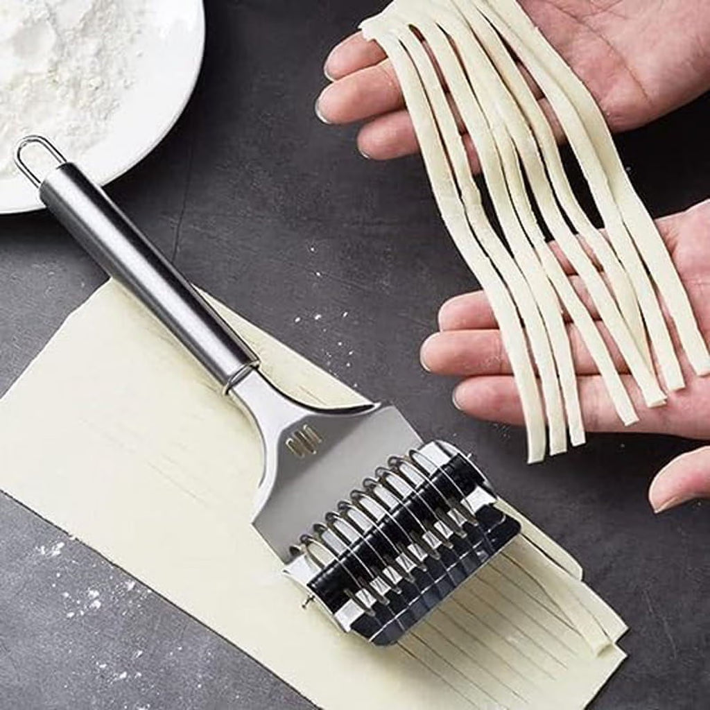 High Grade Stainless Steel Noodle Lattice Roller Dough Cutter for Kitchen Cooking Tools – Durable Stainless Steel Construction for Flexible Room-to-Room Use