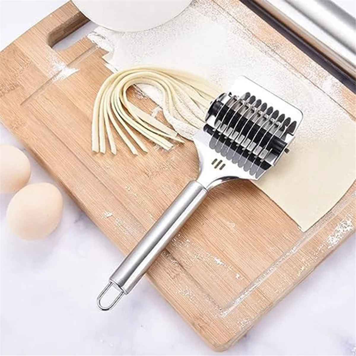 High Grade Stainless Steel Noodle Lattice Roller Dough Cutter for Kitchen Cooking Tools – Durable Stainless Steel Construction for Flexible Room-to-Room Use