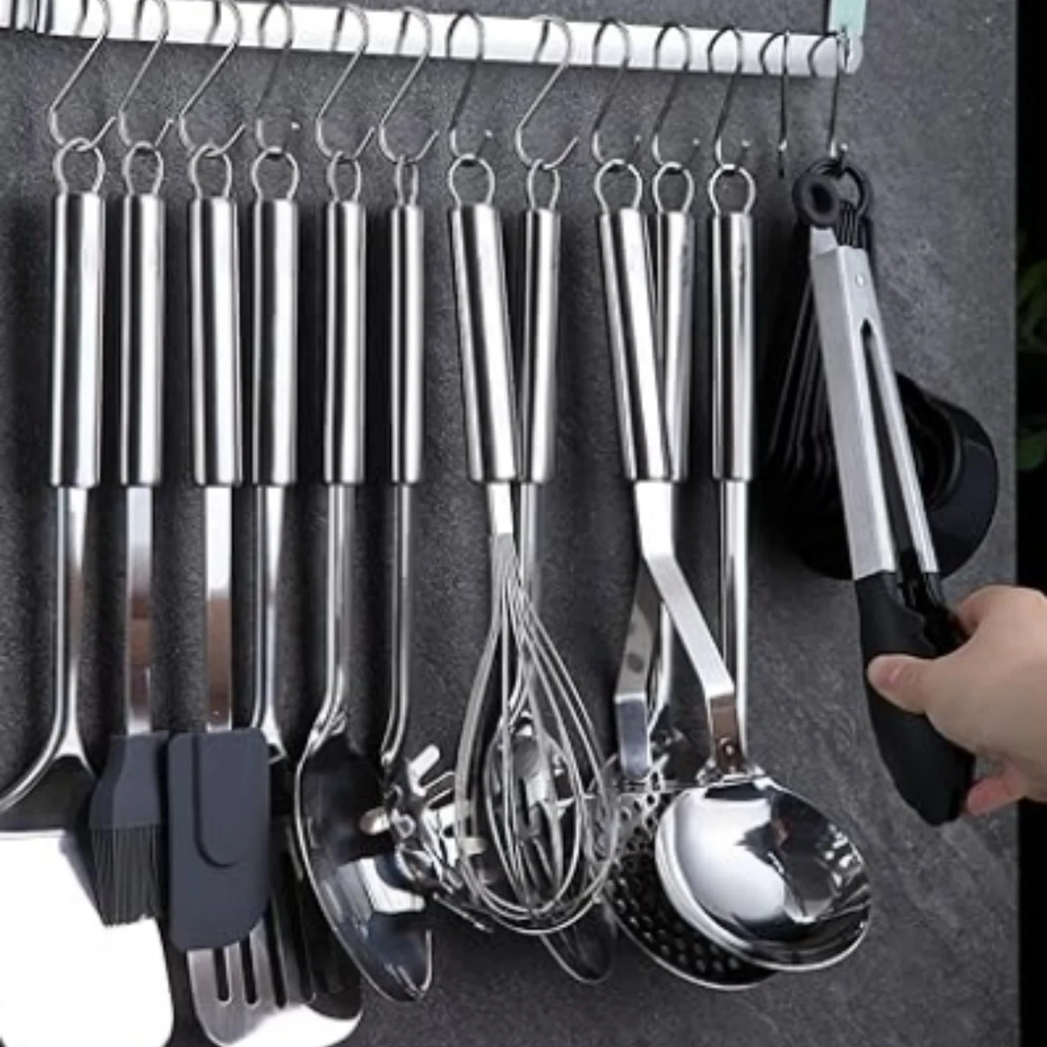 Kitchen Utensils Set 38 Pieces Stainless Steel Cooking Utensils Set Kitchen Gadgets Cookware Kitchen Tool Set with Utensil Holder Rack And Hooks For Hanging Dishwasher Suitable – Space-Saving Hanging Design for Flexible Room-to-Room Use